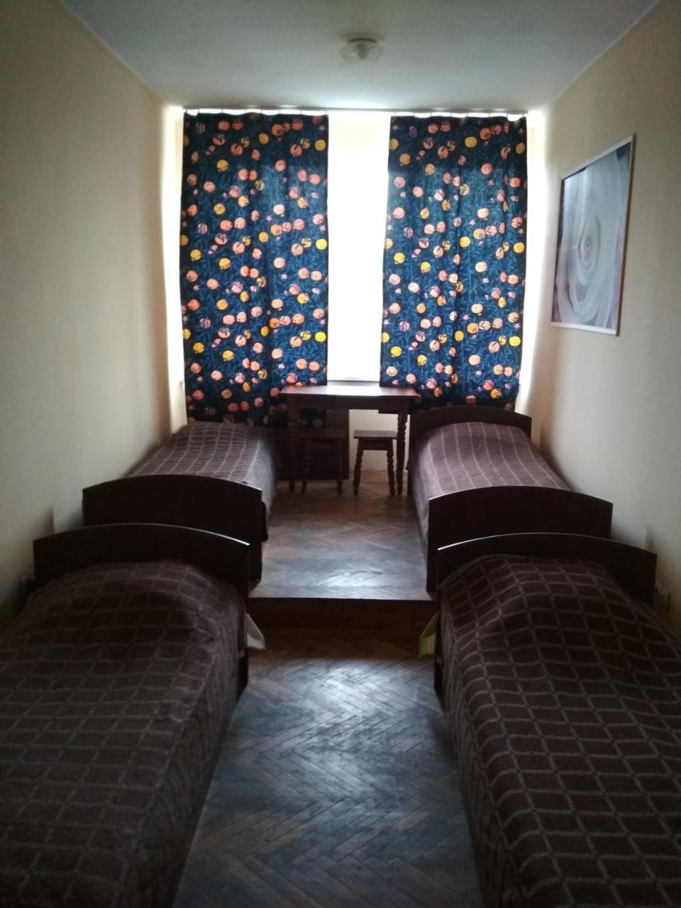 Hostel Na Kurmanovycha 리비프 외부 사진